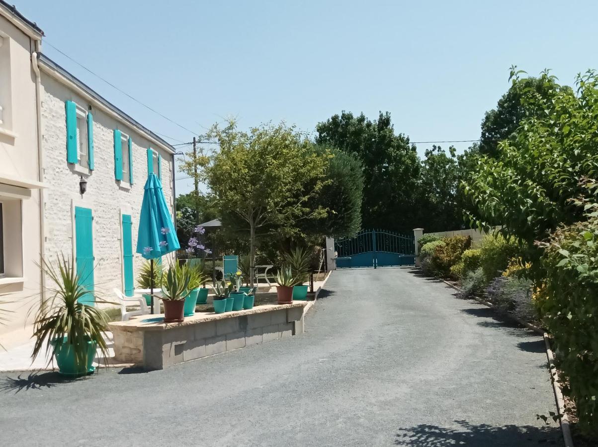 Logis De Lange Studio 2 P Saint-Hilaire-la-Palud ภายนอก รูปภาพ